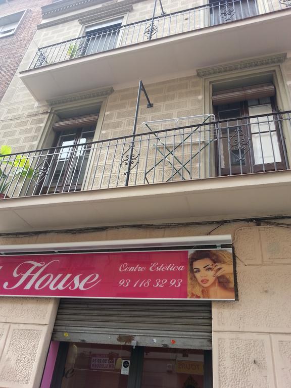 Apartment Fira Bcn Camp Nou Οσπιταλέτ ντε Λιοβρεγάτ Εξωτερικό φωτογραφία